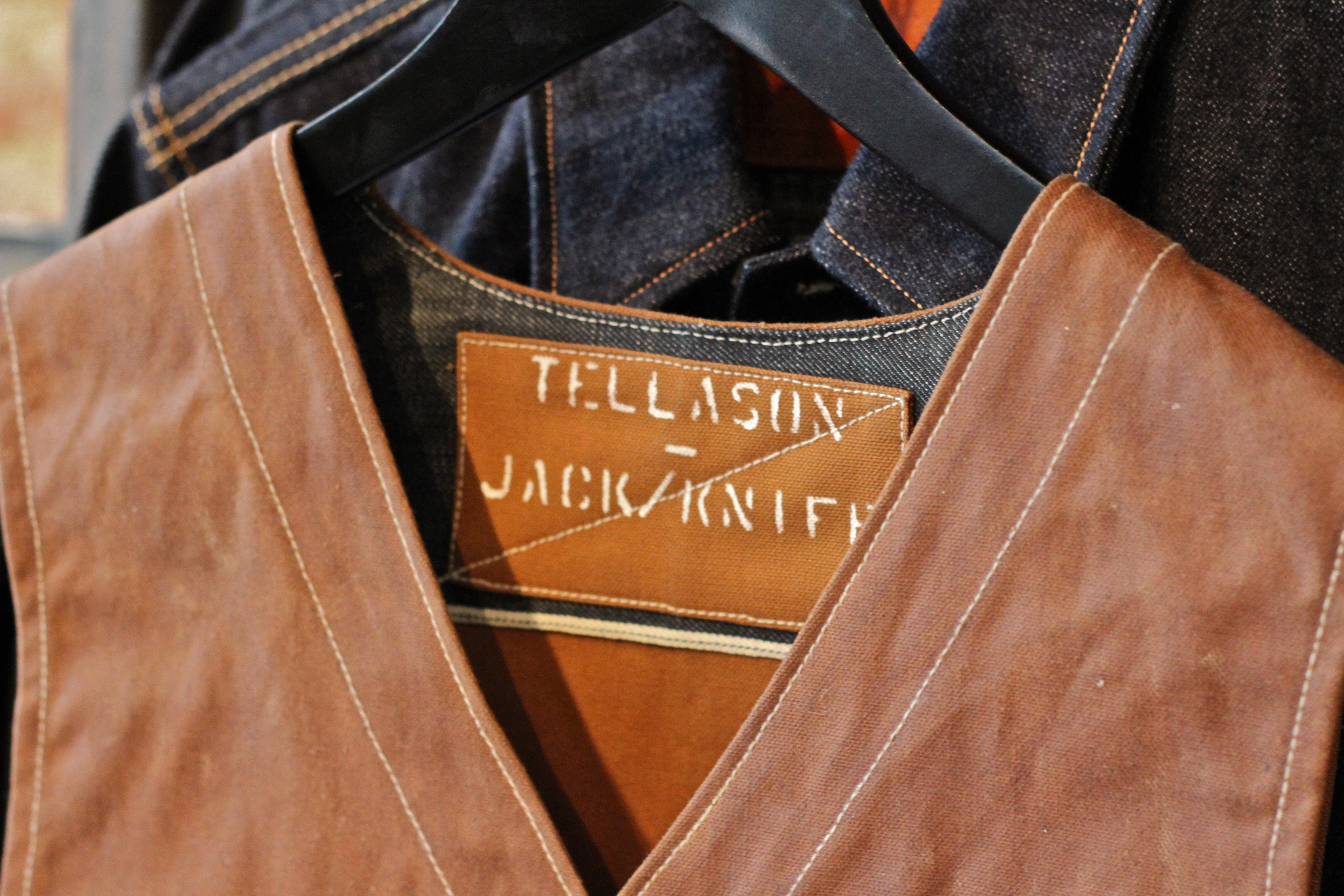 How To Age Vegetable-Tanned Leather Perfectly