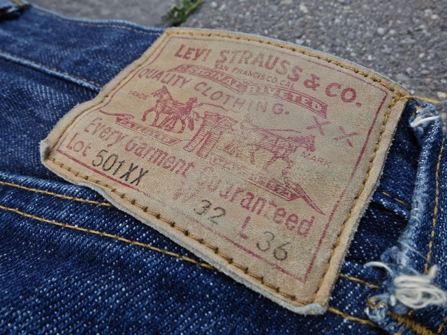 Levi's Vintage Clothing 1947 501XX (555 