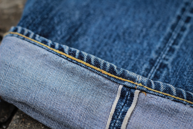 how to identify vintage levi jeans