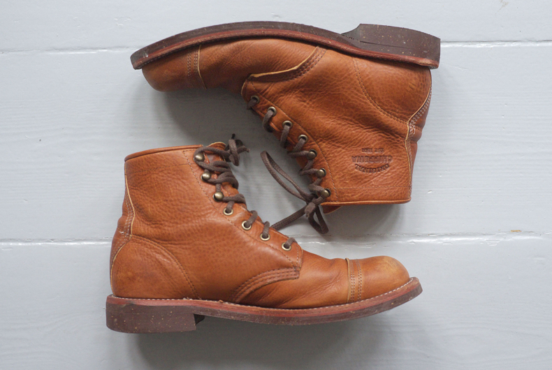 chippewa classic boots